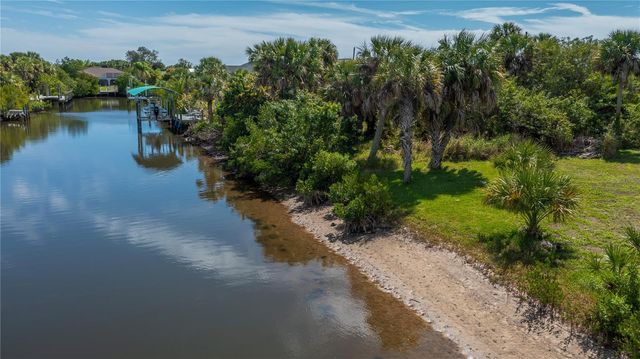 18546 ASHCROFT CIRCLE, Port Charlotte, FL 33948