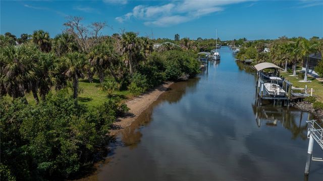 18546 ASHCROFT CIRCLE, Port Charlotte, FL 33948