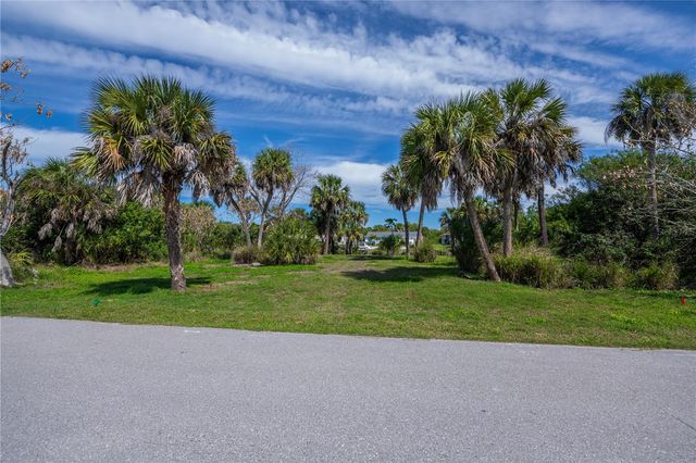 18546 ASHCROFT CIRCLE, Port Charlotte, FL 33948