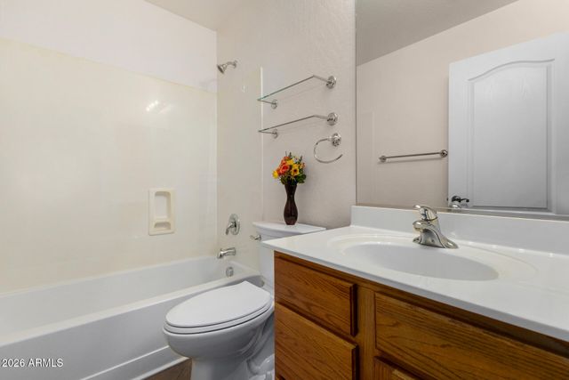 17616 W BLOOMFIELD Road, Surprise, AZ 85388