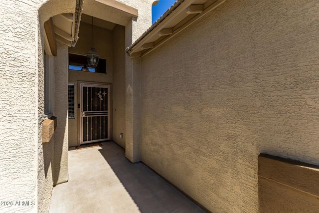 17616 W BLOOMFIELD Road, Surprise, AZ 85388