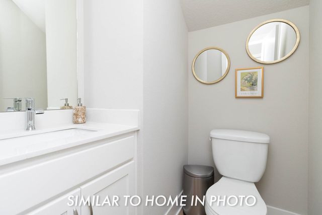 6949 Poppy Court, Johnston, IA 50131