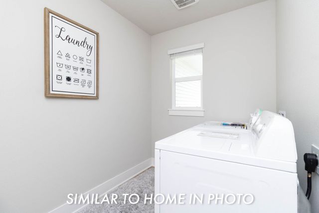 6949 Poppy Court, Johnston, IA 50131