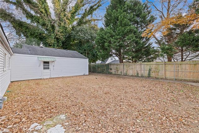 592 N Witchduck RD, Virginia Beach, VA 23462