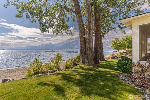 117 Barefoot Lane, Oroville, WA 98844