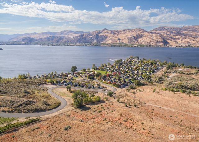 117 Barefoot Lane, Oroville, WA 98844