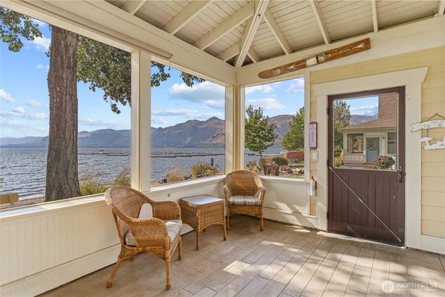 117 Barefoot Lane, Oroville, WA 98844