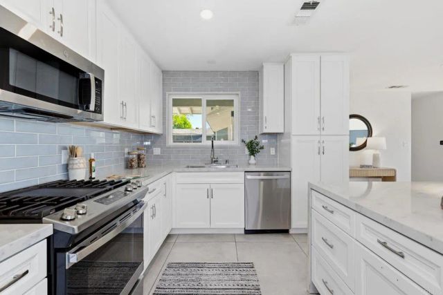 8135 Whelan Dr, San Diego, CA 92119