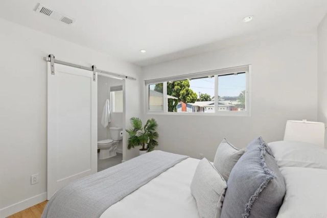 8135 Whelan Dr, San Diego, CA 92119