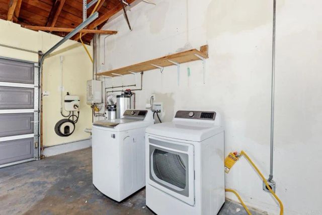 8135 Whelan Dr, San Diego, CA 92119