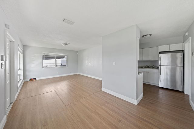 2317 NW 6th Place, Fort Lauderdale, FL 33311