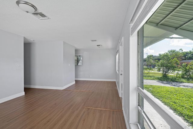 2317 NW 6th Place, Fort Lauderdale, FL 33311