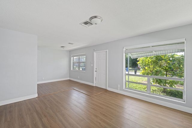 2317 NW 6th Place, Fort Lauderdale, FL 33311