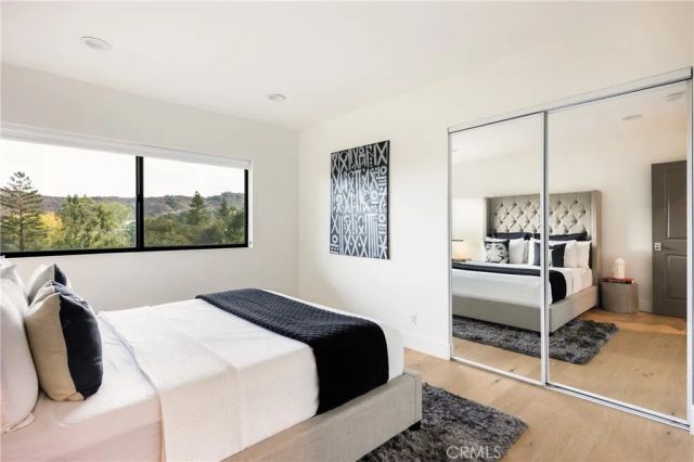 4234 Alhama Drive, Woodland Hills, CA 91364
