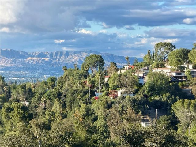 4234 Alhama Drive, Woodland Hills, CA 91364