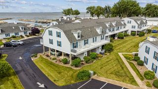 N 85 Schooner Point Drive, Port Clinton, OH 43452
