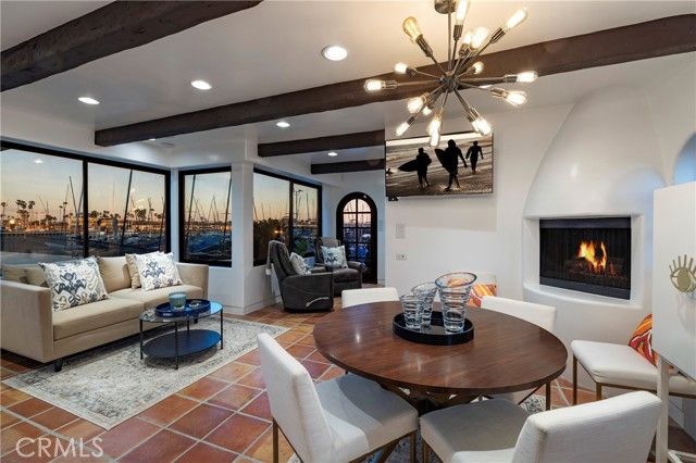 6911 E Ocean, Long Beach, CA 90803