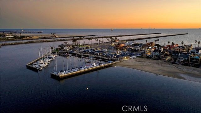 6911 E Ocean, Long Beach, CA 90803