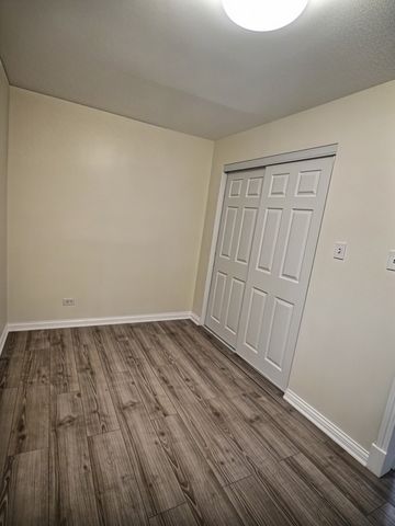 515 W 40th Place 1, Chicago, IL 60609