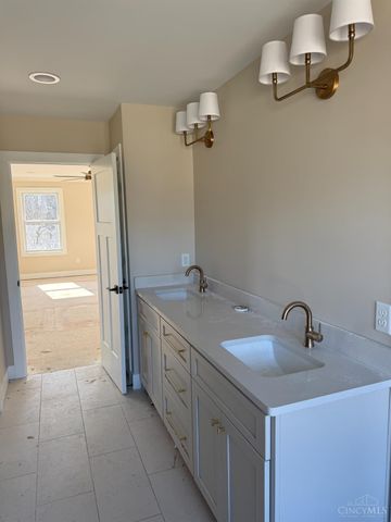 2121 Clough Chase Drive, Anderson Twp, OH 45244