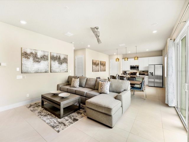 7740 SANDY RIDGE DRIVE 122, Kissimmee, FL 34747