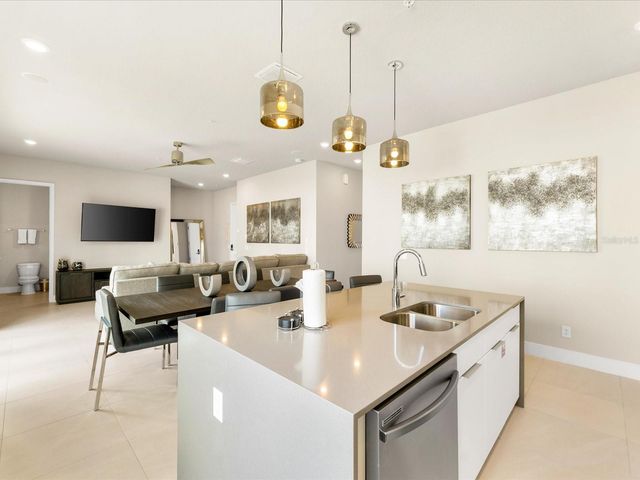 7740 SANDY RIDGE DRIVE 122, Kissimmee, FL 34747