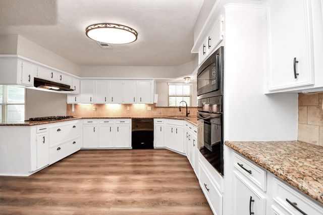 12623 New Kentucky Road, Cypress, TX 77429