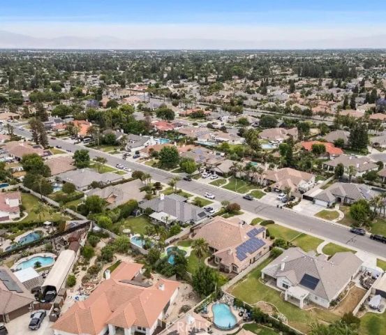 13206 Monarch Palm, Bakersfield, CA 93314