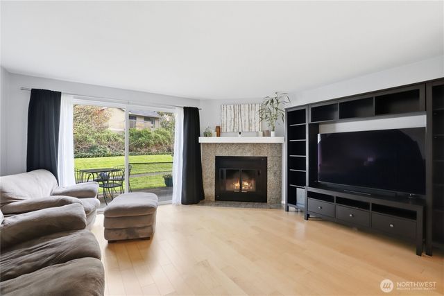 3957 NW Fairway Lane, Bremerton, WA 98312