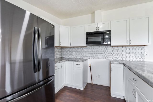 21630 Campbell Road, Spencerville, IN 46788