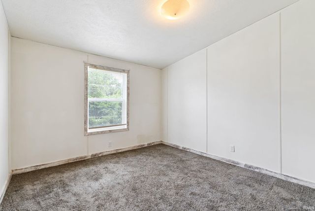21630 Campbell Road, Spencerville, IN 46788