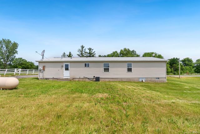 21630 Campbell Road, Spencerville, IN 46788
