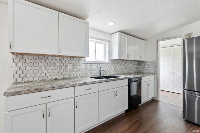 21630 Campbell Road, Spencerville, IN 46788