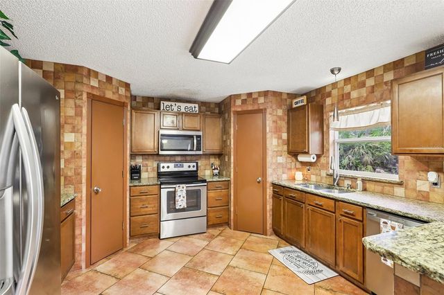 17 PINELL LANE, Palm Coast, FL 32164