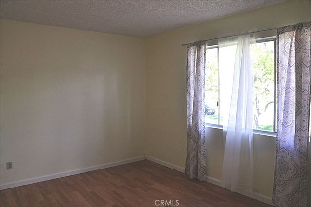 1102 W Calle Del Sol, Azusa, CA 91702