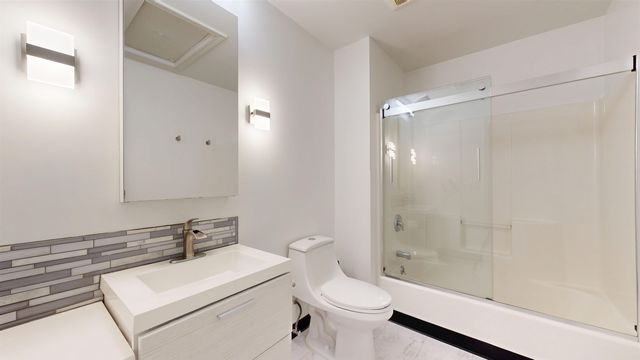 106 East Redrock Drive, Burlington, VT 05401
