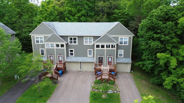 106 East Redrock Drive, Burlington, VT 05401