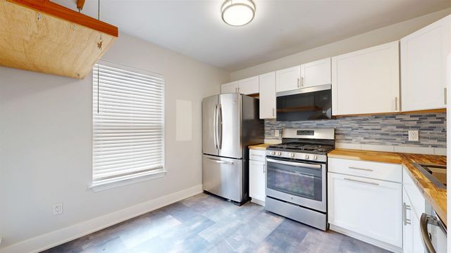 106 East Redrock Drive, Burlington, VT 05401