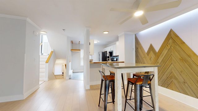 106 East Redrock Drive, Burlington, VT 05401