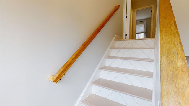 106 East Redrock Drive, Burlington, VT 05401