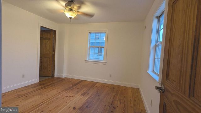 21 SYCAMORE RD, Pennsville, NJ 08070