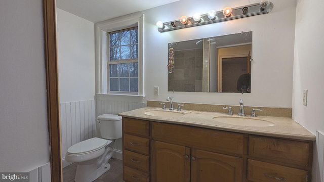 21 SYCAMORE RD, Pennsville, NJ 08070