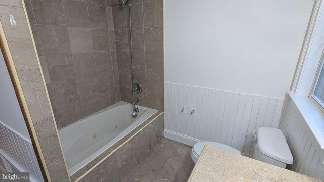 21 SYCAMORE RD, Pennsville, NJ 08070