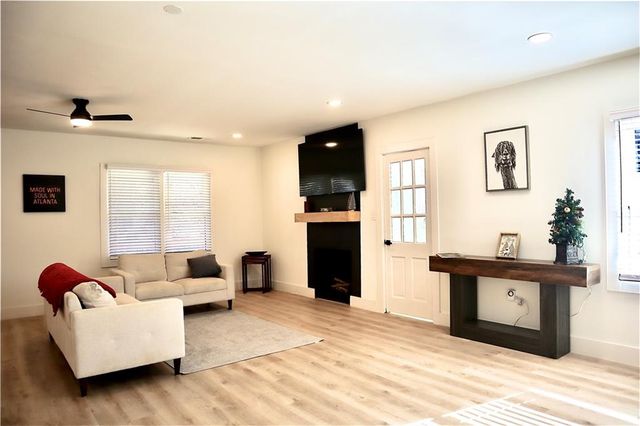 1907 Langston SW Avenue, Atlanta, GA 30310