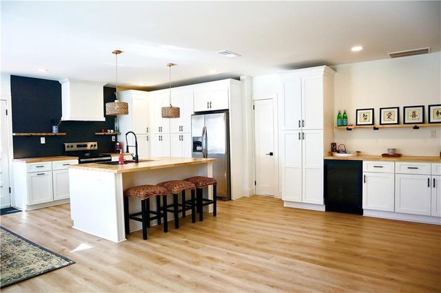 1907 Langston SW Avenue, Atlanta, GA 30310