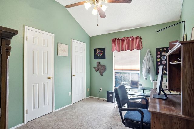 1704 Shadow Creek, Mesquite, TX 75181