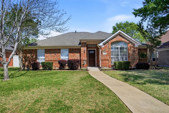 1704 Shadow Creek, Mesquite, TX 75181