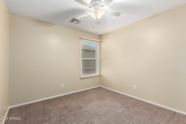 2343 E SUNLAND Avenue, Phoenix, AZ 85040