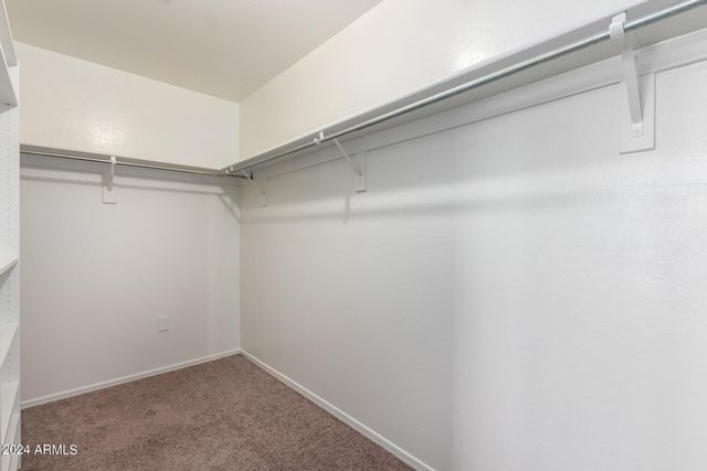 2343 E SUNLAND Avenue, Phoenix, AZ 85040
