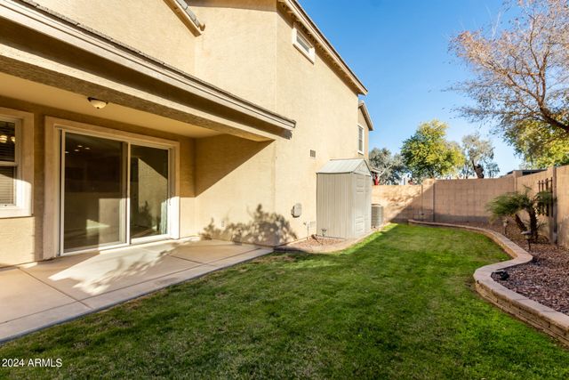 2343 E SUNLAND Avenue, Phoenix, AZ 85040